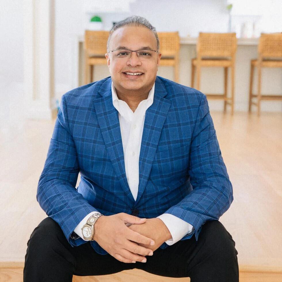 Ashfaq Syed Elected as First Indian American on Naperville City Council Ashfaq Syed Elected as First Indian American on Naperville City Council