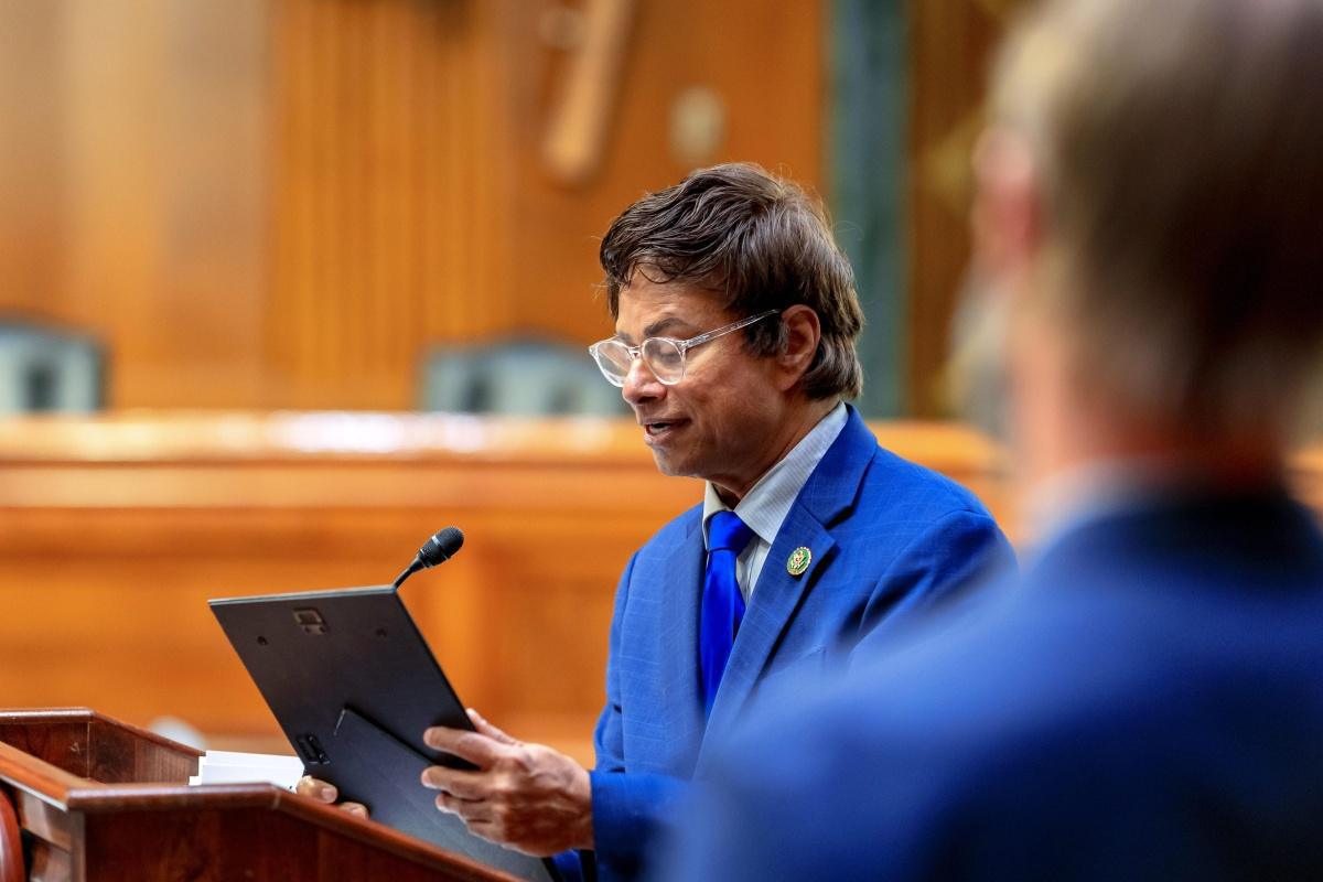 Shri Thanedar's Impeachment Bid Sparks Party Tensions and Racist Backlash Shri Thanedar's Impeachment Bid Sparks Party Tensions and Racist Backlash