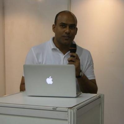 Indian Lecturer Akhil Kanodia Wins Top Teaching Award at Fresno State Indian Lecturer Akhil Kanodia Wins Top Teaching Award at Fresno State