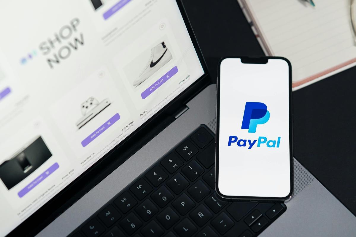 AI Meets E-Commerce: Perplexity and PayPal Launch Seamless In-Chat Shopping AI Meets E-Commerce: Perplexity and PayPal Launch Seamless In-Chat Shopping