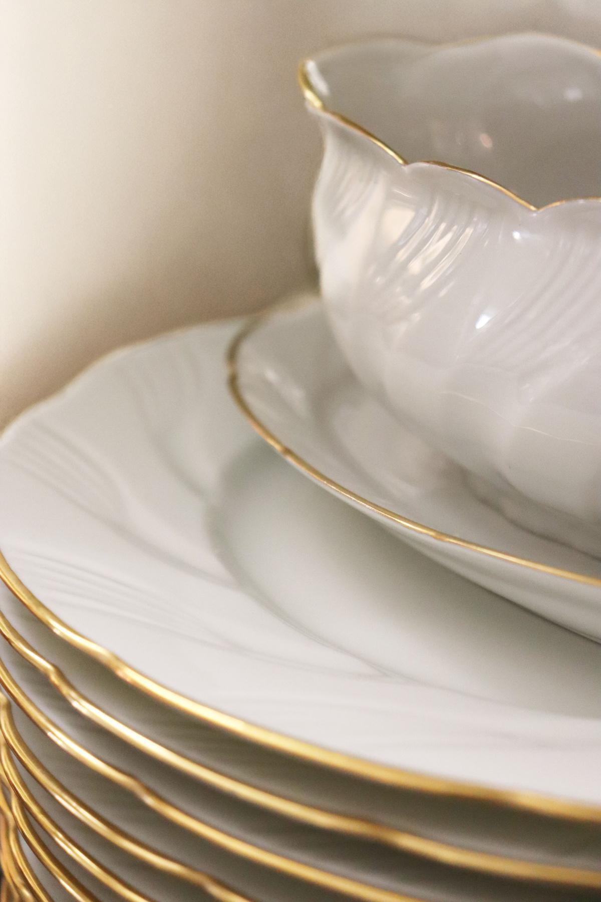 Découvrez une collection unique de meubles et objets d’exception !