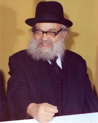 Rabbi Yaakov Kamenetsky רבי יעקב קמנצקי