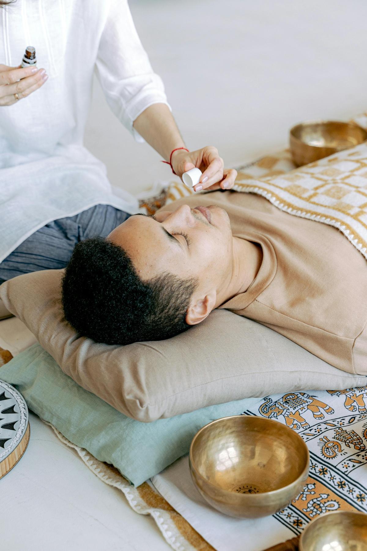 Essential Oils and Frequency: How Aromatherapy Can Raise Your Vibration Essential Oils and Frequency: How Aromatherapy Can Raise Your Vibration