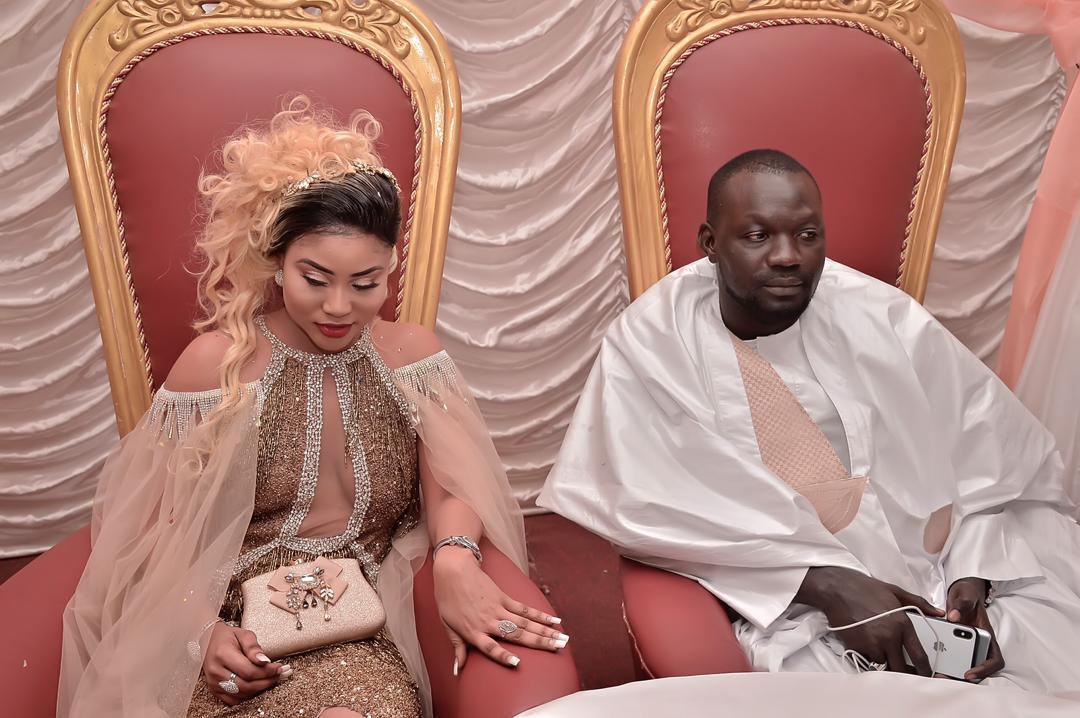 Sidy diop Jeune entrepreneur fils de serigne thilmakha s' est avec sa bien aimée Beukkeu Laye petite fille de Mame Limamoulaye.