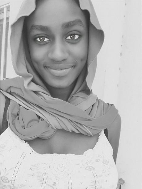 image émouvante: Aicha Ballago Seck se montre forte et digne dans l’épreuve sur instagram