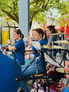 Musikalische Unterhaltung auf dem Triebstraßenfest Musikalische Unterhaltung auf dem Triebstraßenfest
