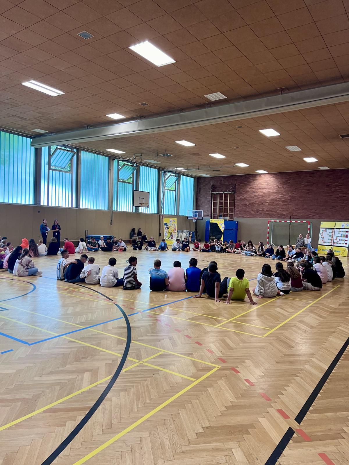 Gesundheit spannend erleben an der Gesamtschule Oelde Gesundheit spannend erleben an der Gesamtschule Oelde