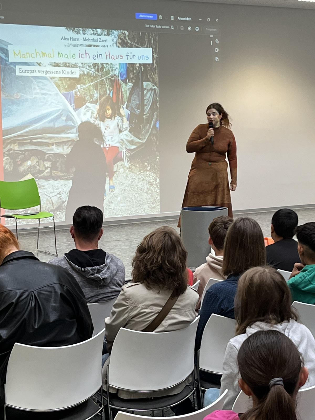 Manchmal male ich ein Haus Manchmal male ich ein Haus