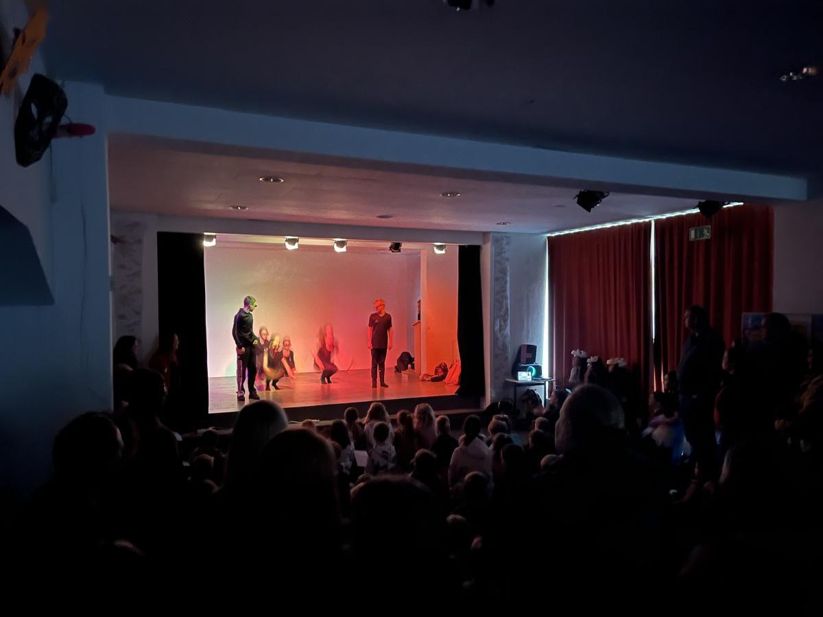 Erfolgreicher Tag der offenen Tür an der Gesamtschule Oelde Erfolgreicher Tag der offenen Tür an der Gesamtschule Oelde