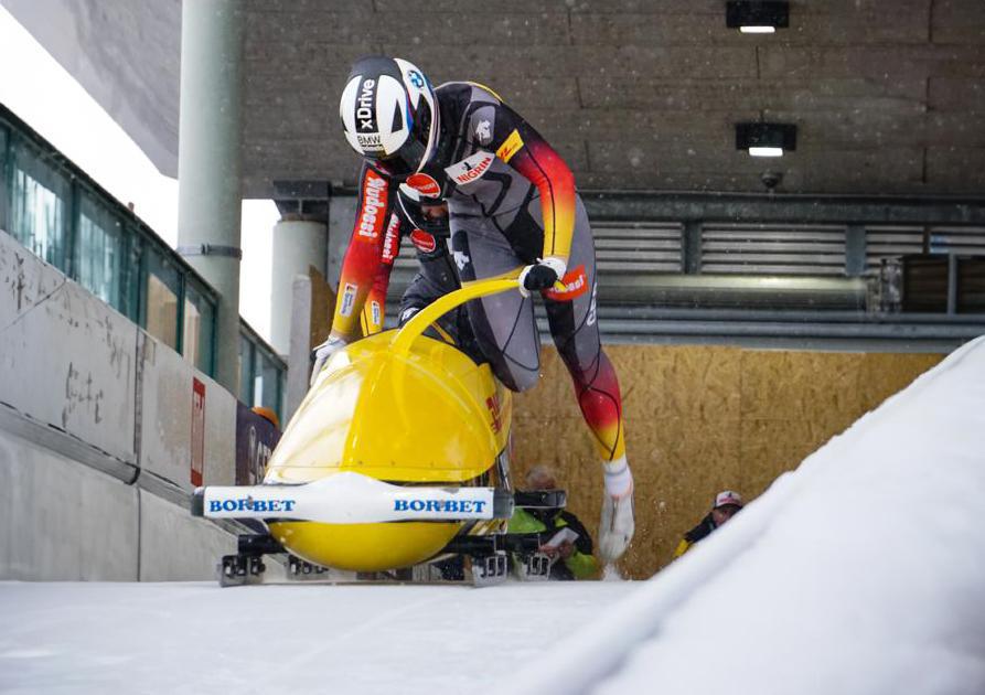 Adrenalinkick im Eiskanal: Profi-Bob-Sportlerin Lena Böhmer im Interview