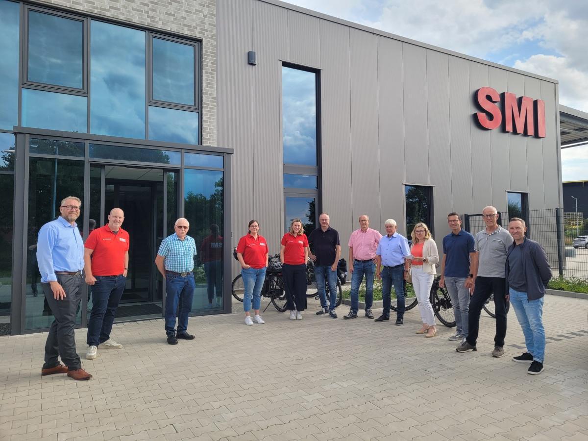  FWG zu Besuch bei SMI: Starker Mittelstand in Oelde