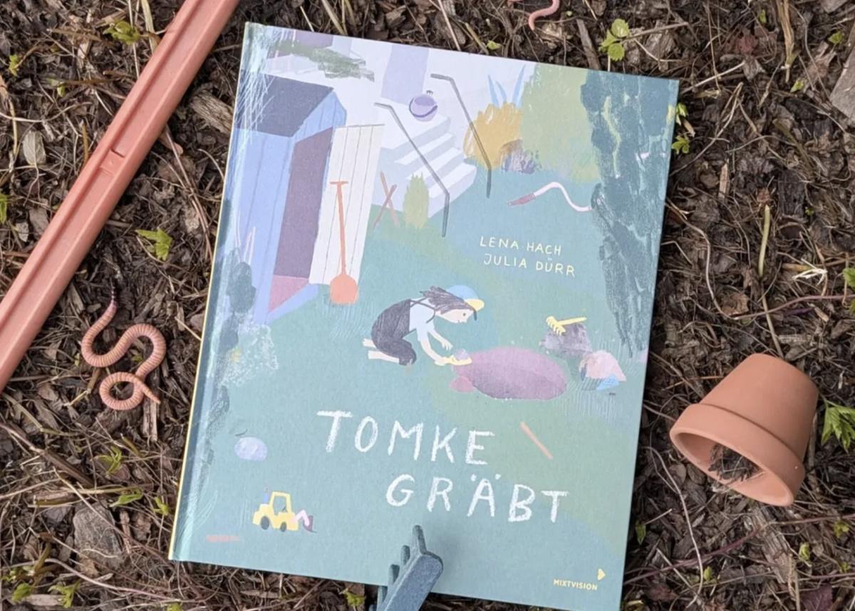 🌱🪱 Tomke gräbt 🌿🐛
