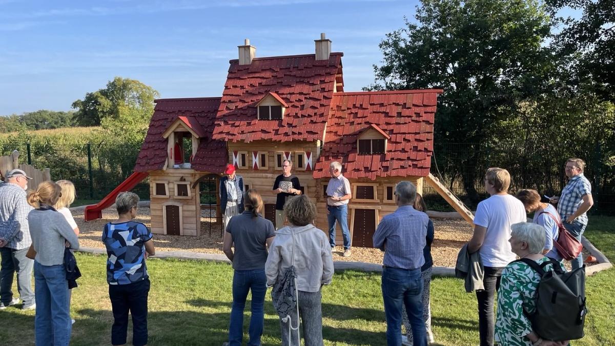 Barbara Köß besucht zukunftsweisende Projekte im Burgdorf