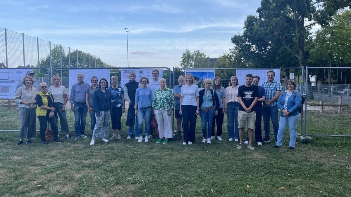 Barbara Köß besucht zukunftsweisende Projekte im Burgdorf