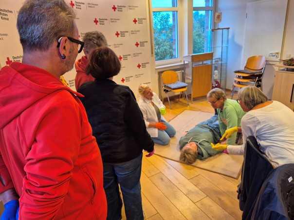 DRK Oelde setzt Erste-Hilfe-Kampagne fort DRK Oelde setzt Erste-Hilfe-Kampagne fort