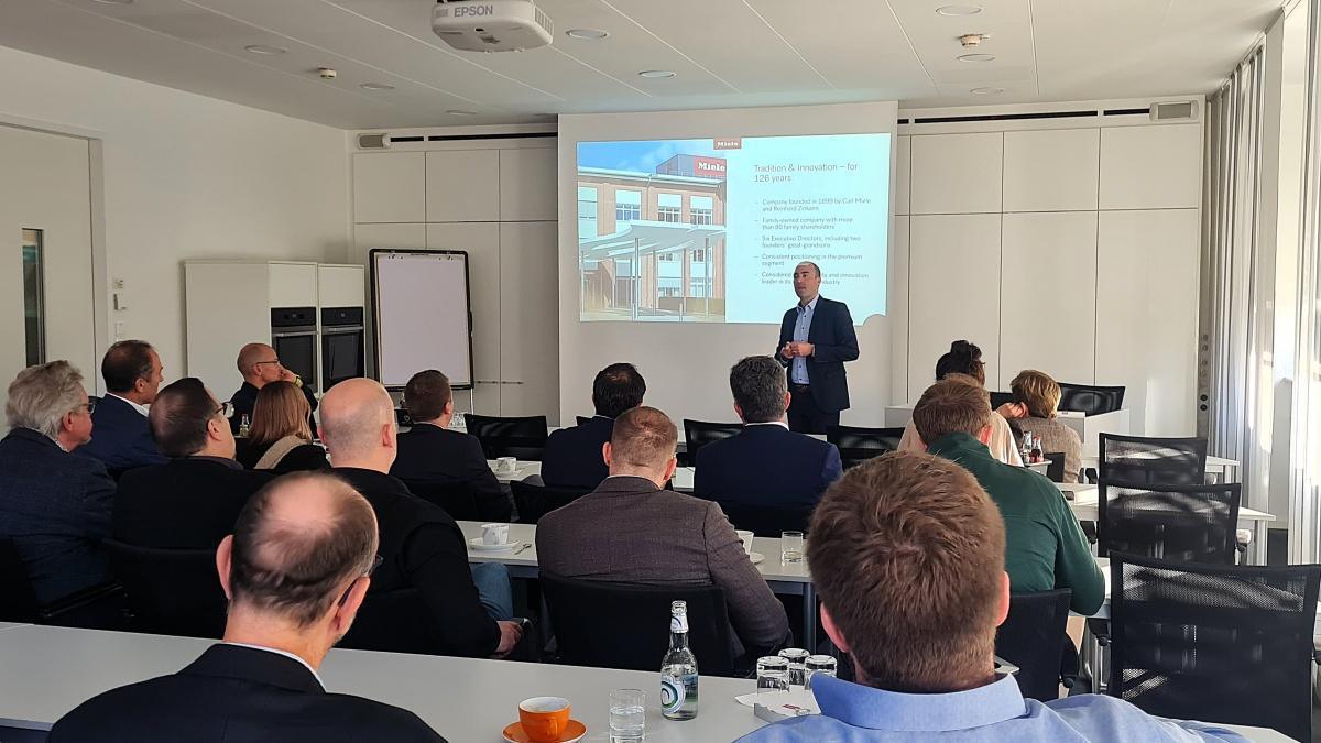 Konkurrenz wächst – Miele setzt auf Qualität, Innovation und KI Konkurrenz wächst – Miele setzt auf Qualität, Innovation und KI