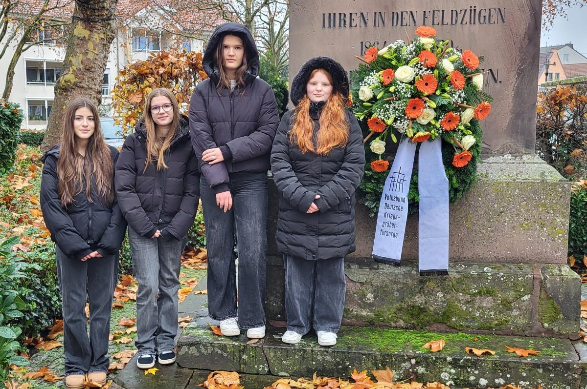 Gedenken zum Volkstrauertag Gedenken zum Volkstrauertag