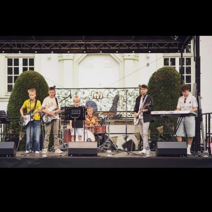 Schülerband Seven Monday begeistert Oelde Schülerband Seven Monday begeistert Oelde