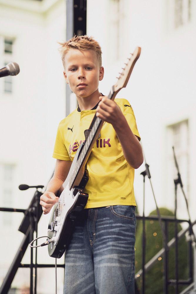 Schülerband Seven Monday begeistert Oelde