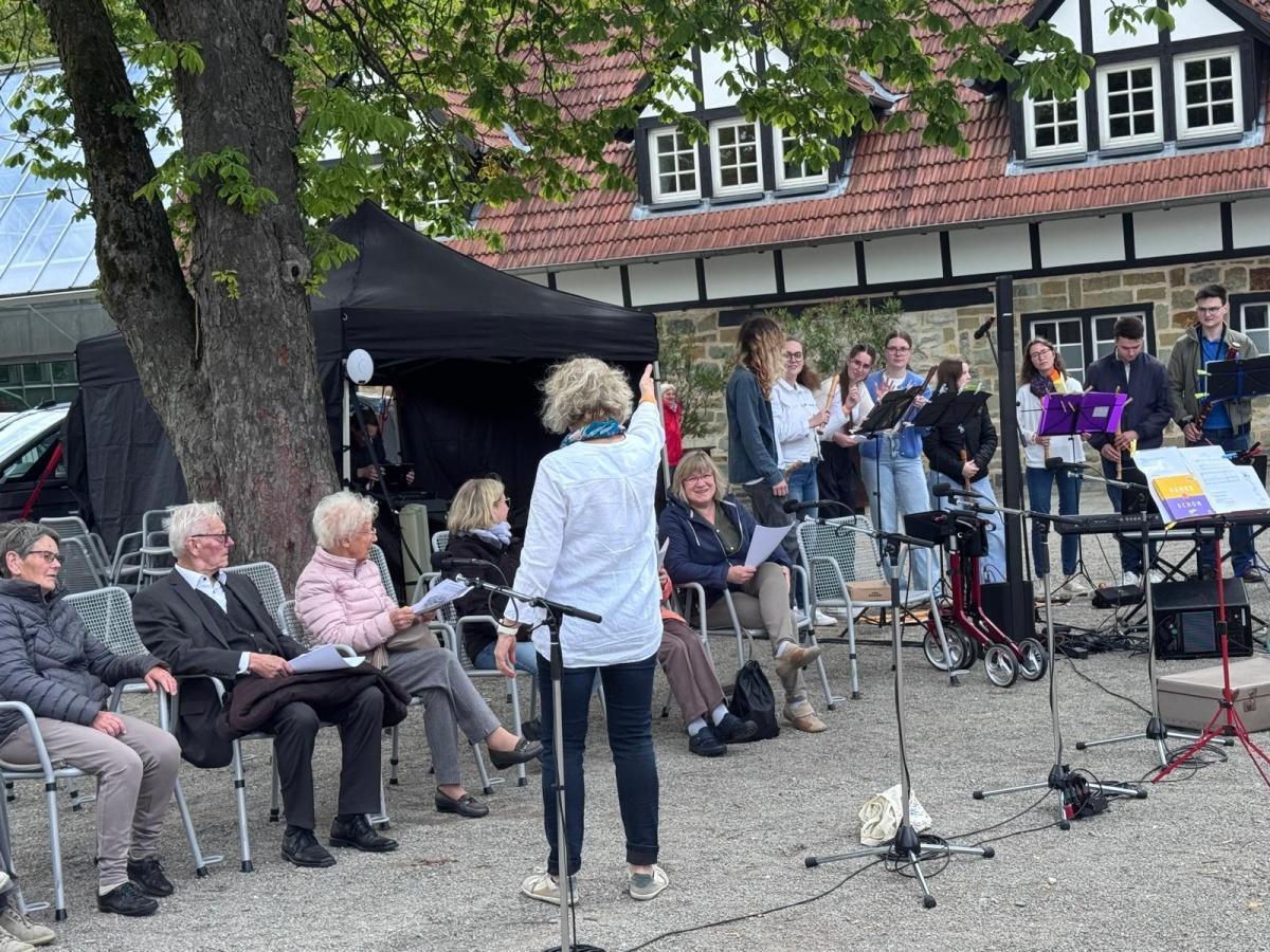Singen gegen das Vergessen – Parkkonzert 2026 Singen gegen das Vergessen – Parkkonzert 2026