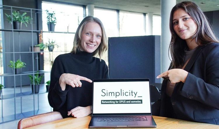 Simplicity: Erfolgsfirma hinter OPUS wächst und bildet aus