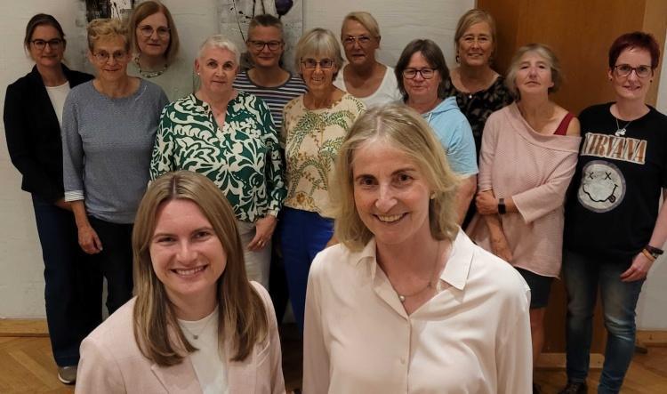 Bürgermeister- und Landratskandidatin mit Oelder Frauen im Gespräch