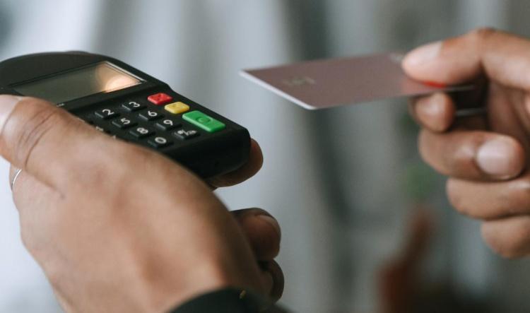 Bezahlkarte bedeutet Stigmatisierung, Kontrolle und unnötige Bürokratie