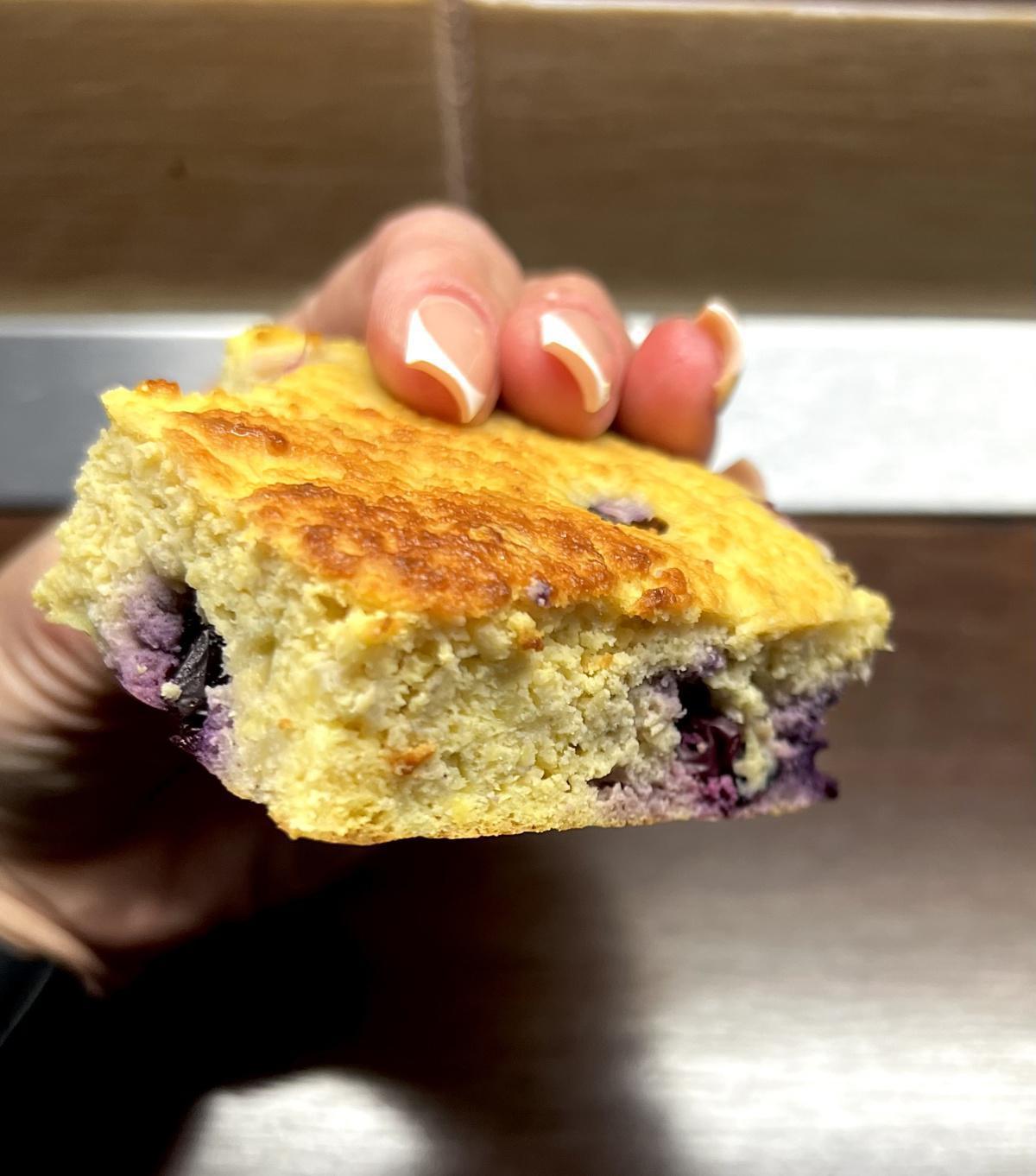 Paleo citromos-áfonyás sütemény
