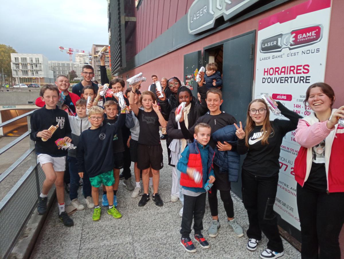 🧒 BUREAU JUNIOR 👧 🧒 BUREAU JUNIOR 👧