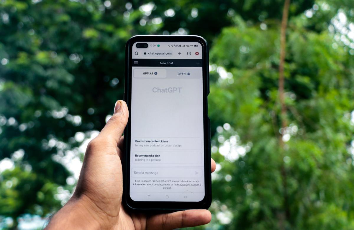 Les chatbots et leur rôle surprenant dans la lutte contre la solitude chez les étudiants Les chatbots et leur rôle surprenant dans la lutte contre la solitude chez les étudiants