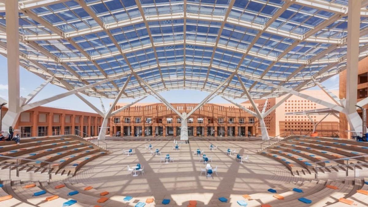 مختبر جديد للذكاء الاصطناعي في جامعة محمد السادس التقنية مختبر جديد للذكاء الاصطناعي في جامعة محمد السادس التقنية