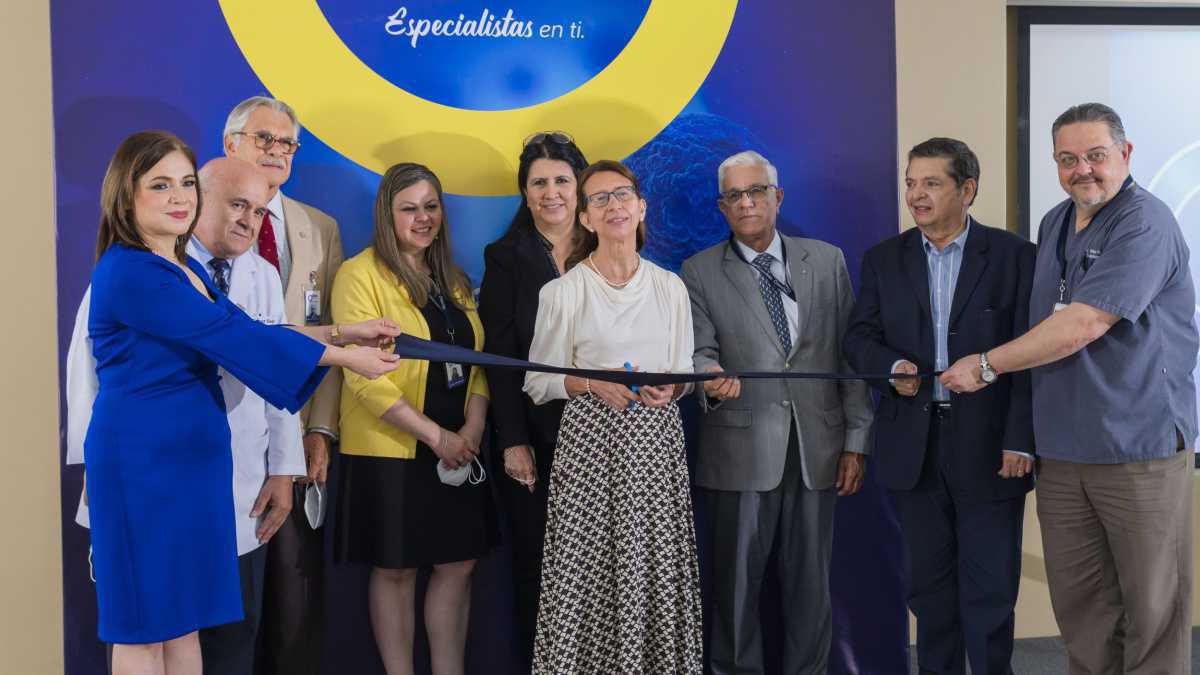 Nuevo Laboratorio de Microbiología Nuevo Laboratorio de Microbiología