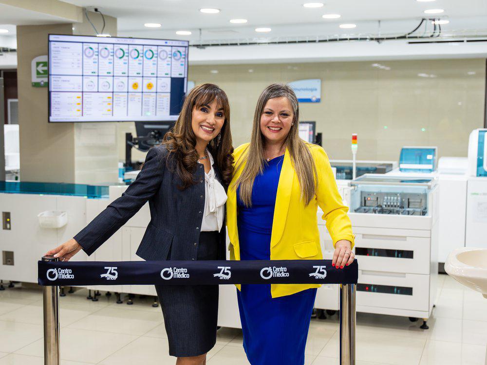 Inauguración de nuevo Laboratorio Central de Centro Médico con la tecnología más avanzada de la región Inauguración de nuevo Laboratorio Central de Centro Médico con la tecnología más avanzada de la región