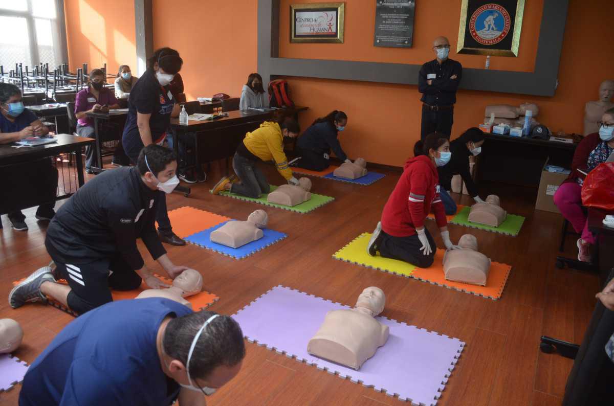 Centro de Entrenamiento Reanimación Cardiopulmonar – CEI RCP - Centro de Entrenamiento Reanimación Cardiopulmonar – CEI RCP -