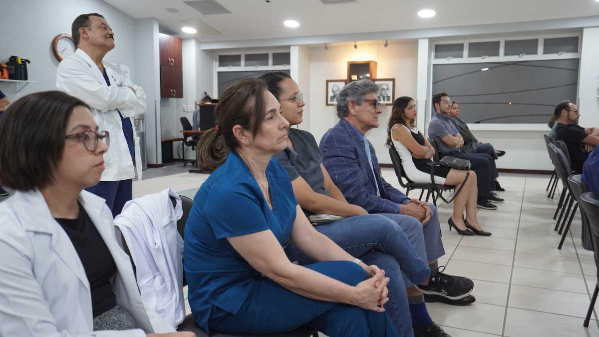 Tercera reunión del Departamento de Cirugía  Tercera reunión del Departamento de Cirugía