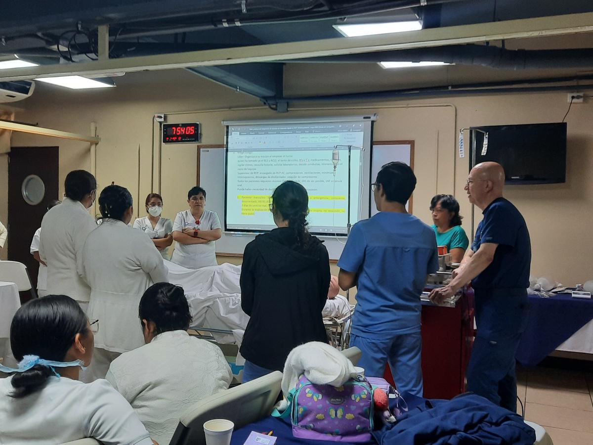 Práctica mensual RCP Avanzado Residentes y Enfermería Julio