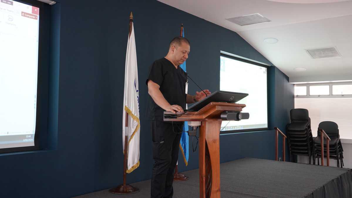 Conferencia Científica | Abordaje integral del cáncer de mama