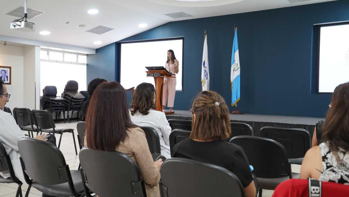 Conferencia Científica | Abordaje integral del cáncer de mama Conferencia Científica | Abordaje integral del cáncer de mama