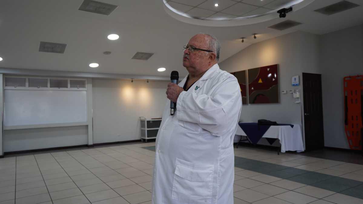 Conferencia Científica Cuando el Médico es el Paciente | Impartida por el Dr. Rodolfo Zamora  Conferencia Científica Cuando el Médico es el Paciente | Impartida por el Dr. Rodolfo Zamora