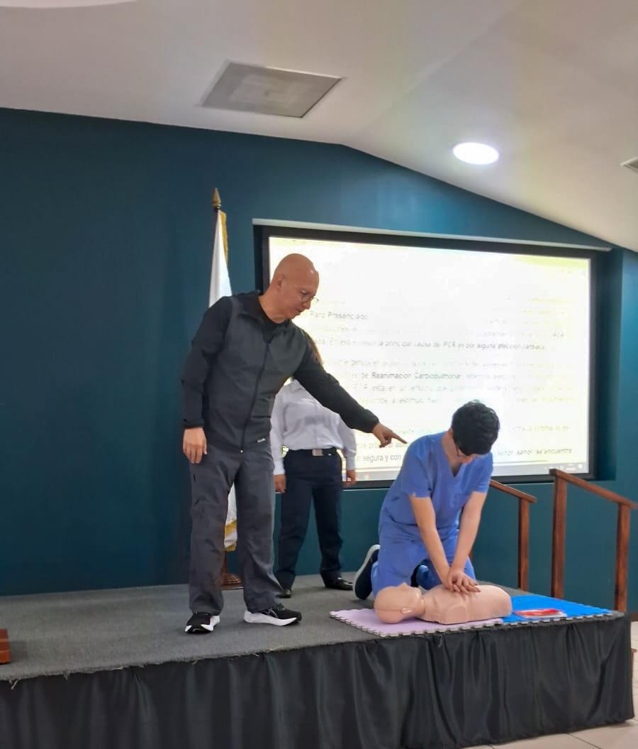 Curso Solo Manos para Colaboradores Hospital Centro Médico Curso Solo Manos para Colaboradores Hospital Centro Médico