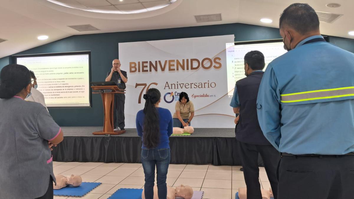 Curso Solo Manos para Colaboradores Hospital Centro Médico Curso Solo Manos para Colaboradores Hospital Centro Médico