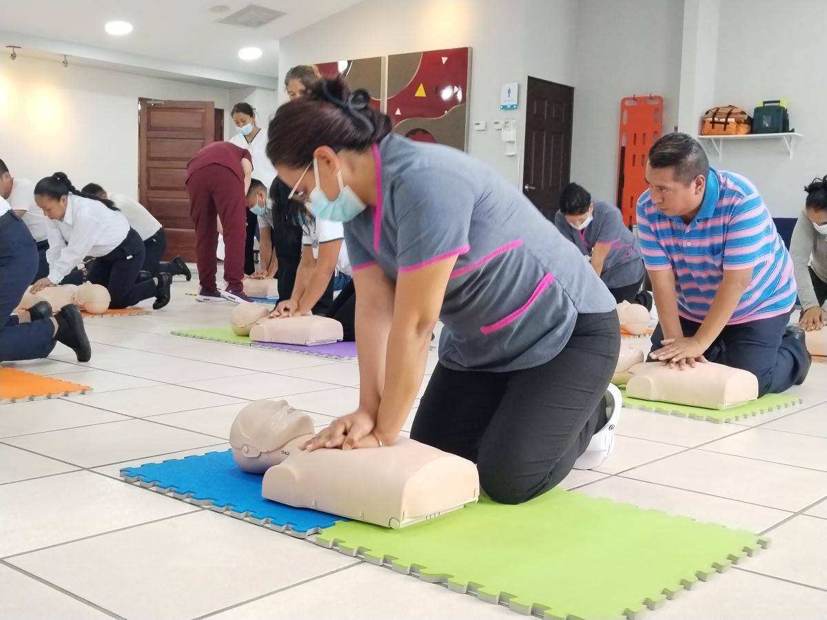 Curso Solo Manos para Colaboradores Hospital Centro Médico Curso Solo Manos para Colaboradores Hospital Centro Médico