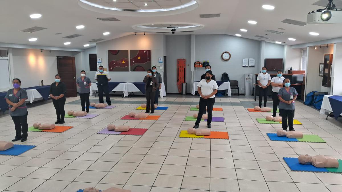 Curso Solo Manos para Colaboradores Hospital Centro Médico