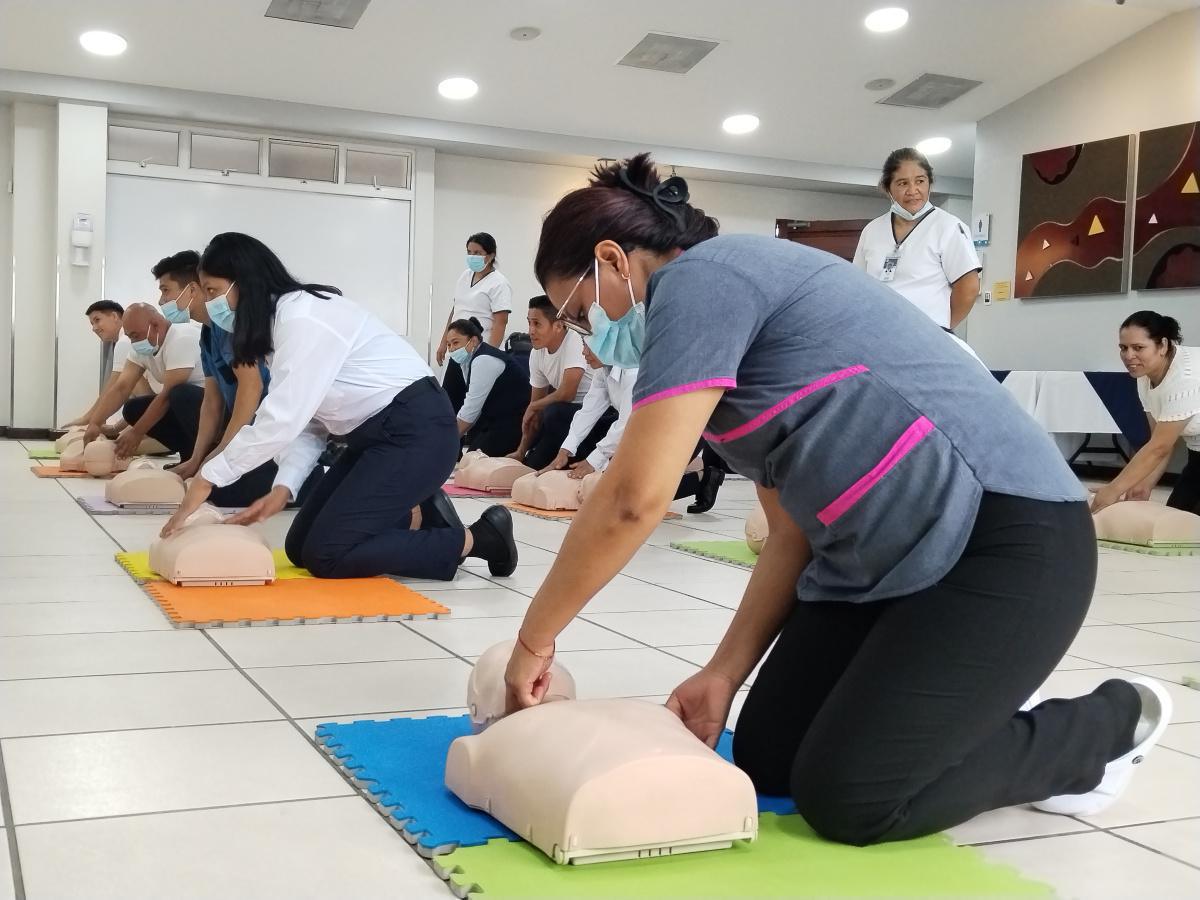 Curso Solo Manos para Colaboradores Hospital Centro Médico Curso Solo Manos para Colaboradores Hospital Centro Médico