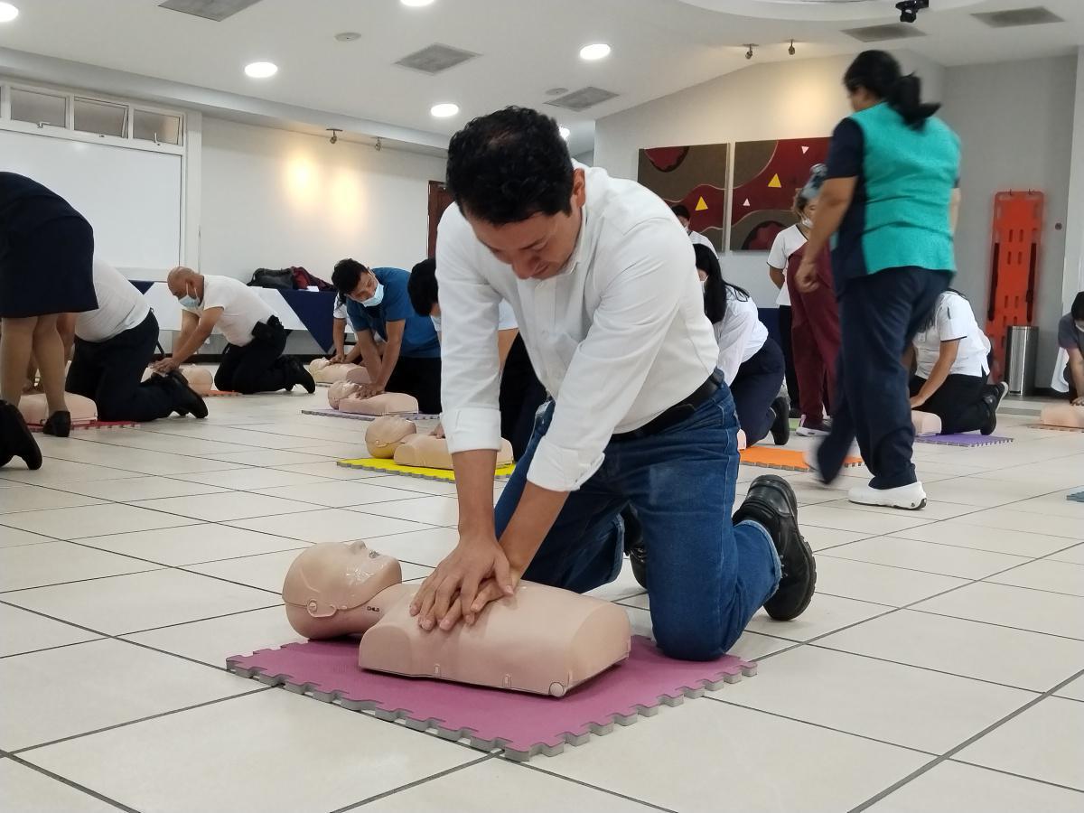 Curso Solo Manos para Colaboradores Hospital Centro Médico Curso Solo Manos para Colaboradores Hospital Centro Médico