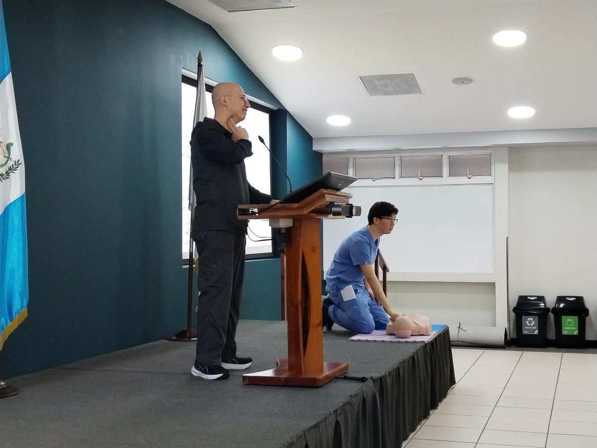 Curso Solo Manos para Colaboradores Hospital Centro Médico Curso Solo Manos para Colaboradores Hospital Centro Médico