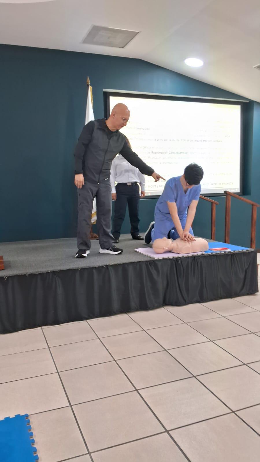 Curso Solo Manos para Colaboradores Hospital Centro Médico Curso Solo Manos para Colaboradores Hospital Centro Médico