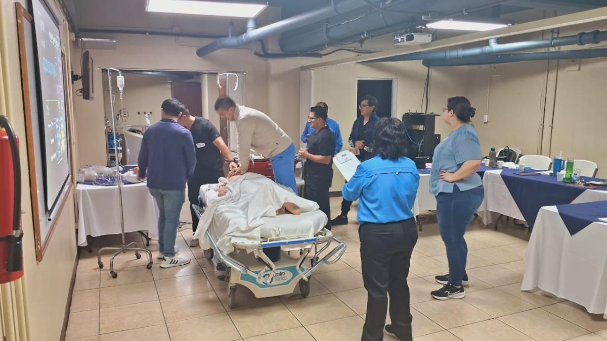 2 Noviembre | Exitoso Taller de Actualización de RCP para Médicos Residentes en el Hospital Centro Médico 2 Noviembre | Exitoso Taller de Actualización de RCP para Médicos Residentes en el Hospital Centro Médico