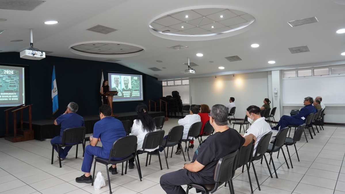 Conferencia Científica IA en Salud | Dra. Laura Reyna 