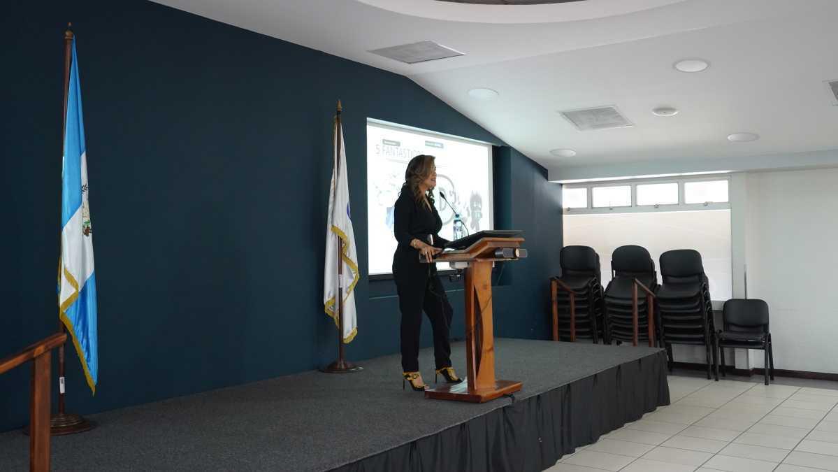 Conferencia: Vitamina D, más que una vitamina Conferencia: Vitamina D, más que una vitamina